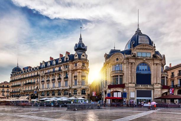 * F3 Haussmannien, Centre-Ville, 4 Pers, Wifi * Montpellier Buitenkant foto